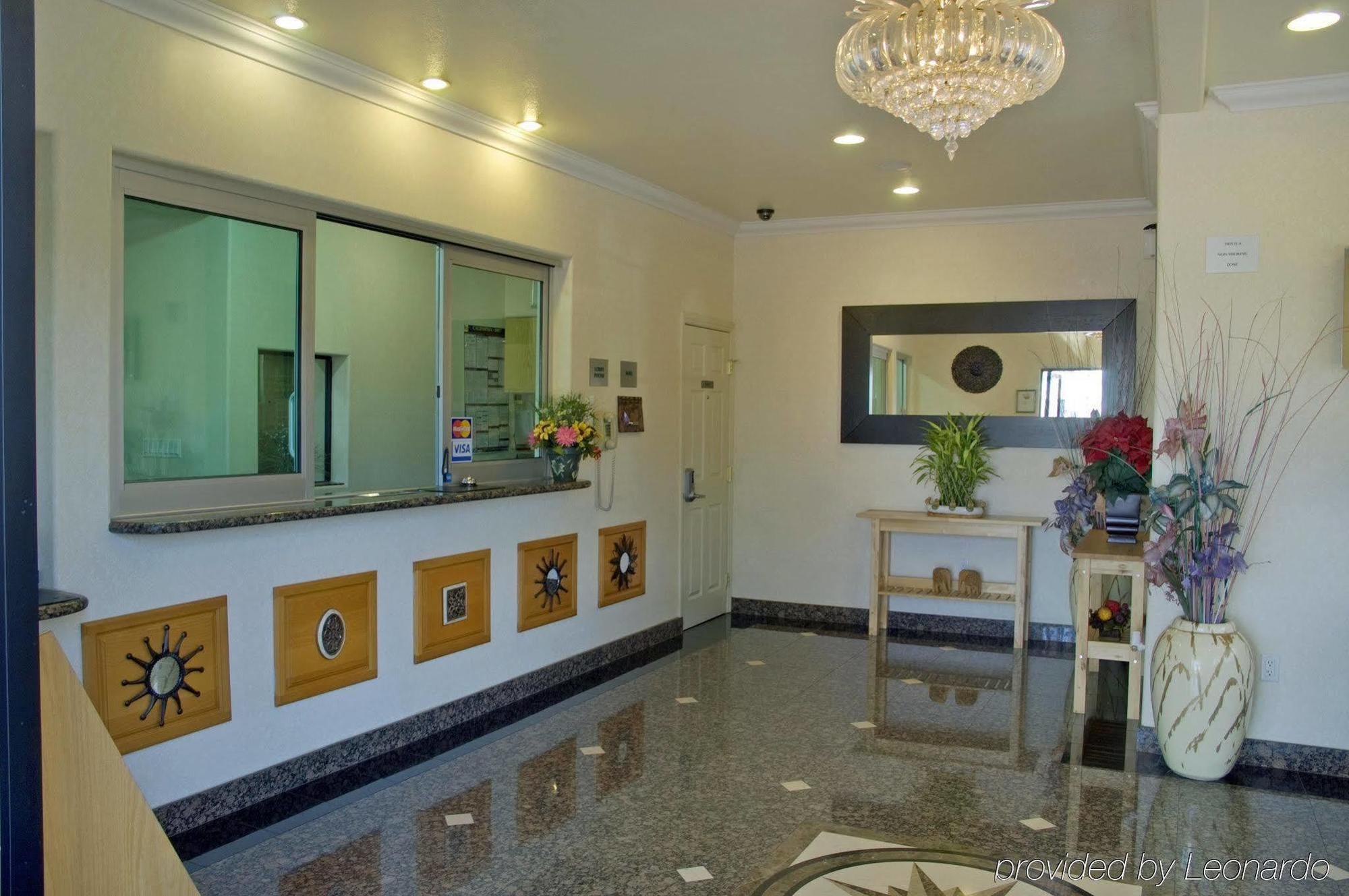 Hotel Heritage El Monte Interno foto
